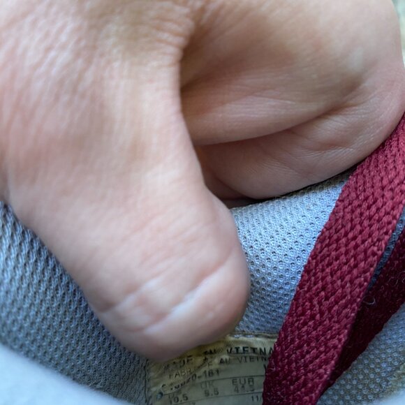 2007 Nike Dunk Low CL White Team Red Black Size 10.5 - Picture 2 of 11